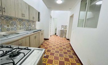 CASA 1MER PISO ENVIGADO. BARRIO MESA