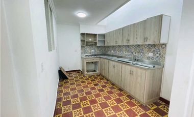 CASA 1MER PISO ENVIGADO. BARRIO MESA