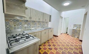 CASA 1MER PISO ENVIGADO. BARRIO MESA