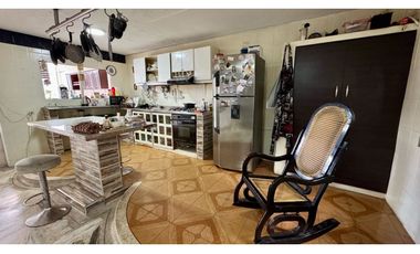 Casa con apartamentos y local en venta Barrio El Centro Palmira Valle