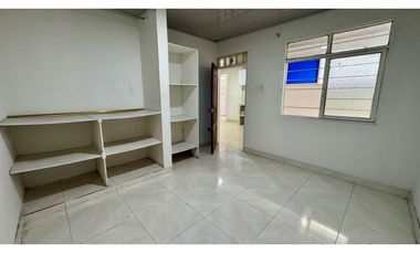 Casa con apartamentos y local en venta Barrio El Centro Palmira Valle