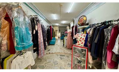 Casa con apartamentos y local en venta Barrio El Centro Palmira Valle