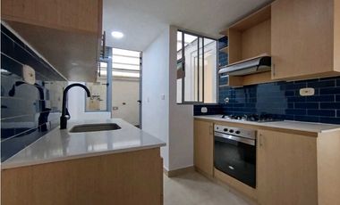 Arriendo precioso apartamento envigado sector camino verde