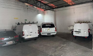 Local con Bodega comercial