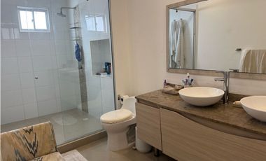 APARTAMENTO EN VENTA EN ALTO PRADO-GOLF