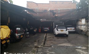 VENTA DE PARQUEADERO LAVADERO.