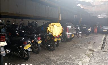 VENTA DE PARQUEADERO LAVADERO.