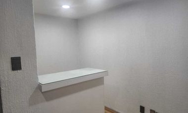 Oficina en renta sobre Periférico Norte