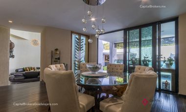Casa de lujo en venta con alberca 5 habitaciones Residencial Victoria; Expo