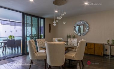 Casa de lujo en venta con alberca 5 habitaciones Residencial Victoria; Expo