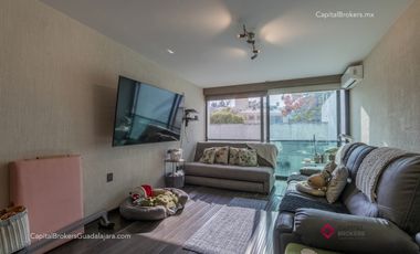 Casa de lujo en venta con alberca 5 habitaciones Residencial Victoria; Expo