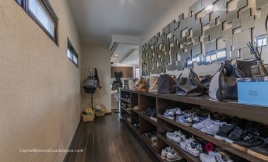 Casa de lujo en venta con alberca 5 habitaciones Residencial Victoria; Expo