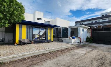 SE RENTA PATIO DE MANIOBRAS CON INSTALACIÓN HIDRÁULICA, COMPLETAMENTE BARDEADO