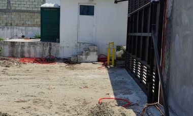 SE RENTA PATIO DE MANIOBRAS CON INSTALACIÓN HIDRÁULICA, COMPLETAMENTE BARDEADO