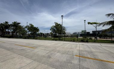 CASA CON ALBERCA EN VENTA EN PALMAS GREEN