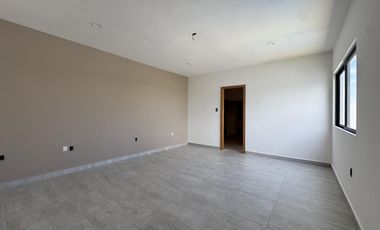 CASA CON ALBERCA EN VENTA EN PALMAS GREEN