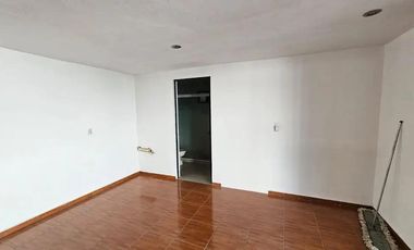 VENTA DE PLAZA COMERCIAL EN LA COLONIA ÁLVARO OBREGÓN EN METEPEC
