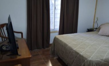 Se Vende Casa con Gran Terreno en Miramar. Oportunidad!