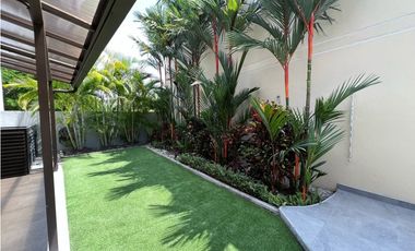 VENTA EN RIVER VALLEY CASA ESQUINERA EN PANAM PACFICO MLD