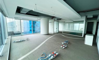 Alquiler de oficina en Oceania Business Plaza