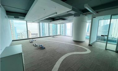 Alquiler de oficina en Oceania Business Plaza