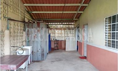 SE VENDE CASA DE ESQUINA EN ARRAIJAN