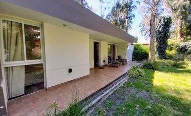 Venta Casa 3 ambientes + dpto 2 amb Bosque P.Ramos