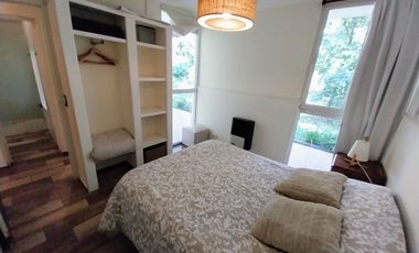 Venta Casa 3 ambientes + dpto 2 amb Bosque P.Ramos