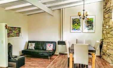 Venta Casa 3 ambientes + dpto 2 amb Bosque P.Ramos