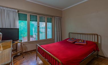 VENTA CASA 5 AMB 2 PLANTAS 267 M2 BARRIO ESTRADA