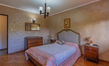 VENTA CASA 5 AMB 2 PLANTAS 267 M2 BARRIO ESTRADA