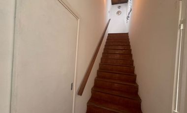 VENTA PH 4 AMB. COCHERA P/2 Y QUINCHO APTO CREDITO