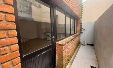 VENTA PH 4 AMB. COCHERA P/2 Y QUINCHO APTO CREDITO