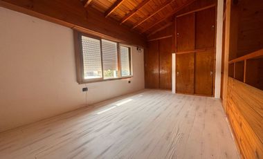 VENTA PH 4 AMB. COCHERA P/2 Y QUINCHO APTO CREDITO