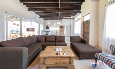 VENTA CASA EN SENDEROS III COSTA ESMERALDA