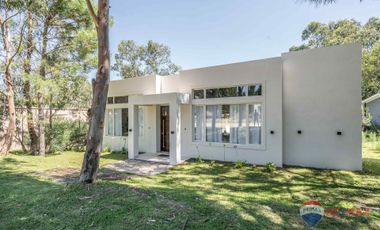 VENTA CASA EN SENDEROS III COSTA ESMERALDA