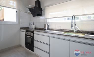 VENTA CASA EN SENDEROS III COSTA ESMERALDA