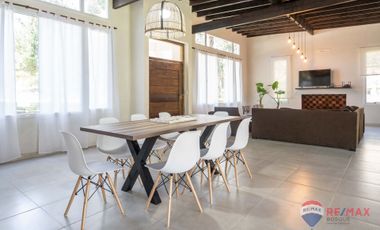 VENTA CASA EN SENDEROS III COSTA ESMERALDA