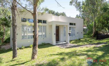 VENTA CASA EN SENDEROS III COSTA ESMERALDA