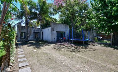 Casa en venta Berisso 3 dormitorios LOTE 10X40