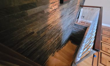 CHALET, 2 PLANTAS DE 9 AMBIENTES UNICO EN SU ZONA