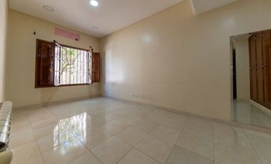 VENTA - CASA 5 AMB. SAN MIGUEL PERMUTA