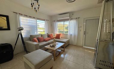 Venta complejo 3 cabañas con piscina Acantilados