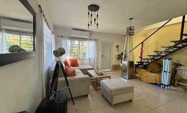 Venta complejo 3 cabañas con piscina Acantilados
