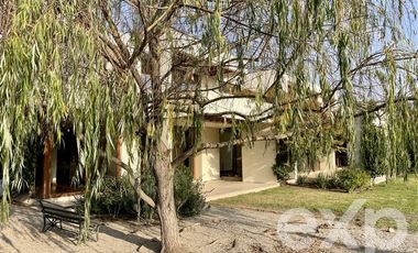 Casa en Arriendo en Condominio Hacienda de Chicureo