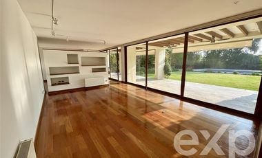 Casa en Arriendo en Condominio Hacienda de Chicureo