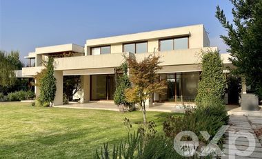 Casa en Arriendo en Condominio Hacienda de Chicureo