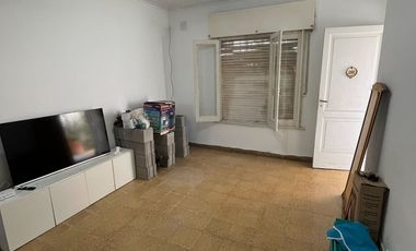 CASA 3 AMBIENTES OPORTUNIDAD