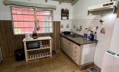 CASA 3 AMBIENTES OPORTUNIDAD
