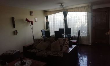 Casa en Venta en PASAJE HUAPI